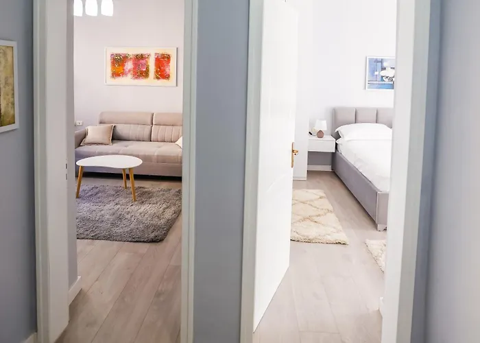 Apartmento com 2 dormitórios
